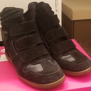 Wedge Black Sneakers